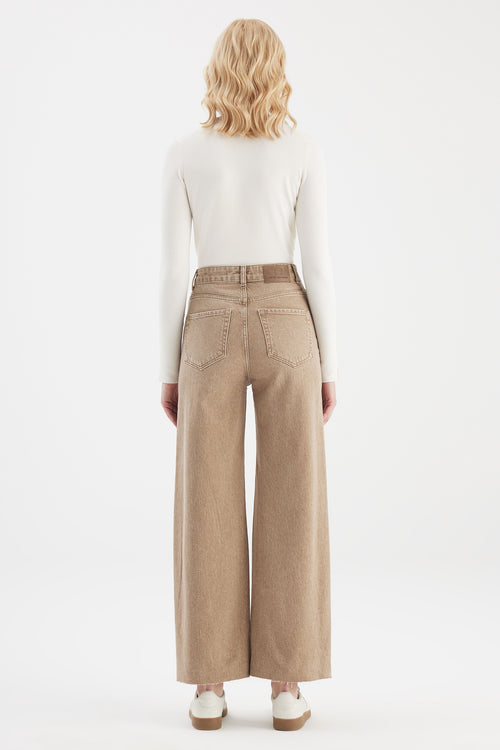 L01