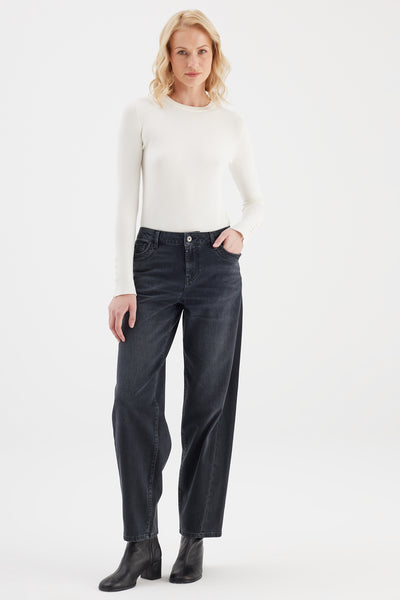 Beth Mid Waist Cropped Length 5 Pocket Jeans Black Vintage
