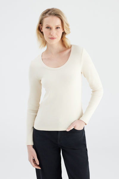 Dora Scoop Neck Long Sleeve Tshirt Off White