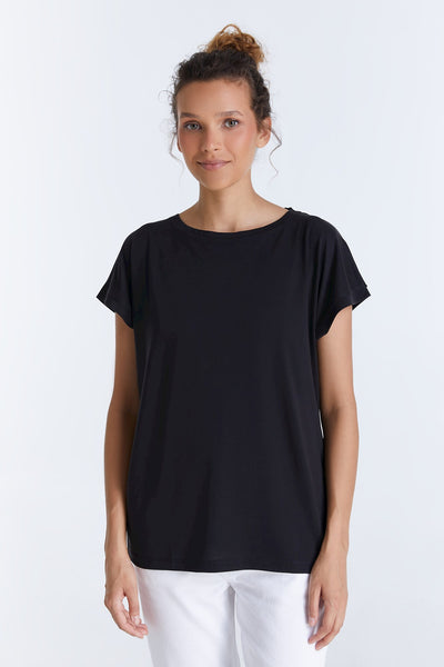 Audrey Boat Neck Short Tshirt Black